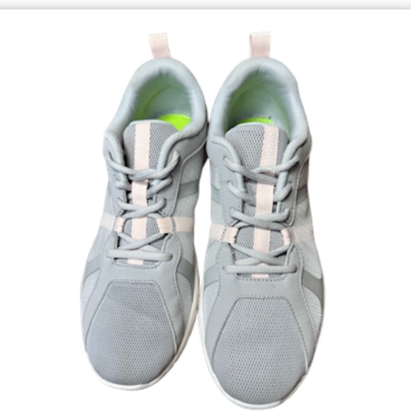 Vionic Brisk Radiant Women's Athletic Comfort Shoe size 9 Wide Light Grey/Pink - Picture 2 of 9